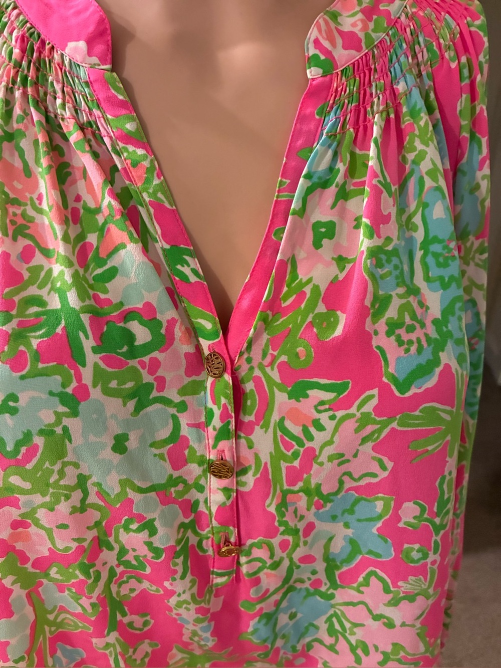 Lilly Pulitzer Pink, Coral, Mint & Aqua Floral Top Size M - Picture 2 of 7